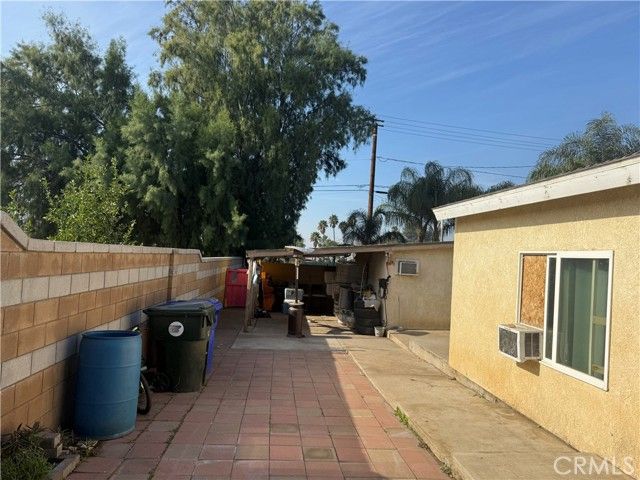 4176 Agate Street, Jurupa Valley, CA 92509