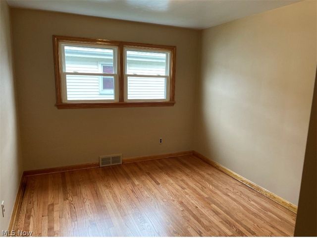 857 5th Street, Struthers, OH 44471