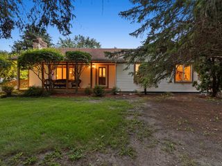 41W455 Brierwood Drive, St. Charles, IL 60175