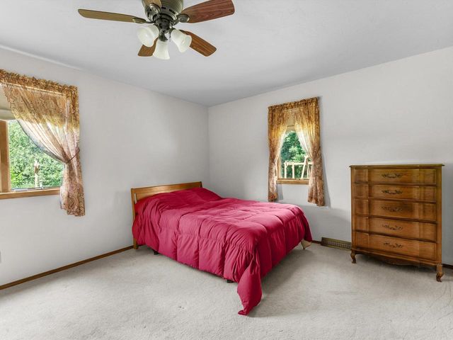 3418 W Twin LANE, Two Rivers, WI 54241