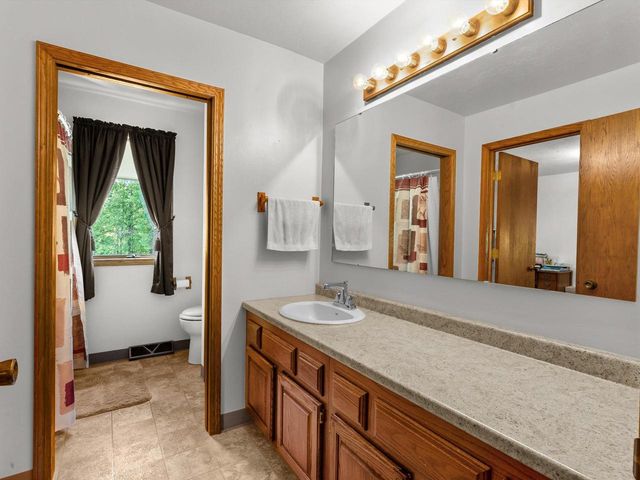3418 W Twin LANE, Two Rivers, WI 54241