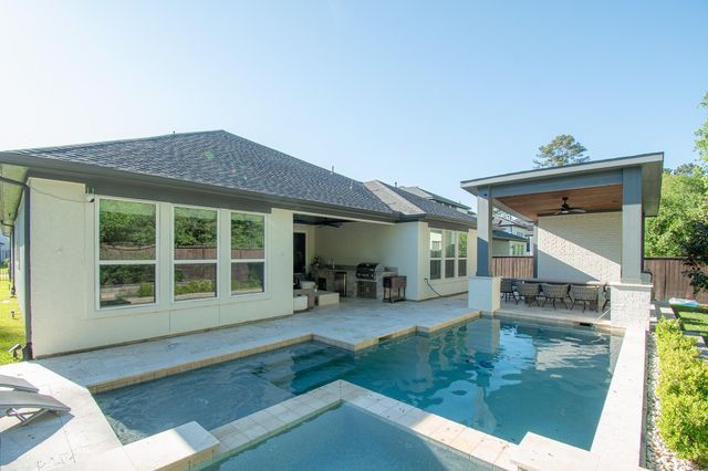 16 Mariposa Woods Dr, Tomball, TX 77375