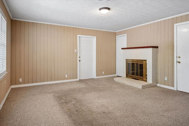 1631 Macmanus Drive, Dallas, TX 75228