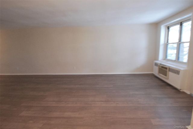 16 Lake Street 3F, White Plains, NY 10603