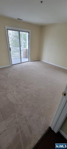 135 Orchard Park 135, Allendale, NJ 07401