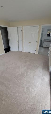 135 Orchard Park 135, Allendale, NJ 07401