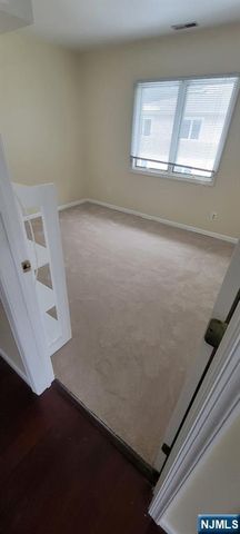 135 Orchard Park 135, Allendale, NJ 07401