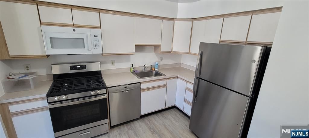 135 Orchard Park 135, Allendale, NJ 07401