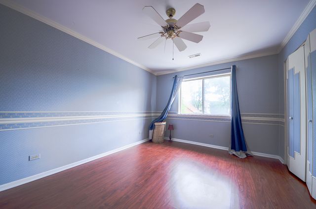 916 S Plum Grove Road 223, Palatine, IL 60067