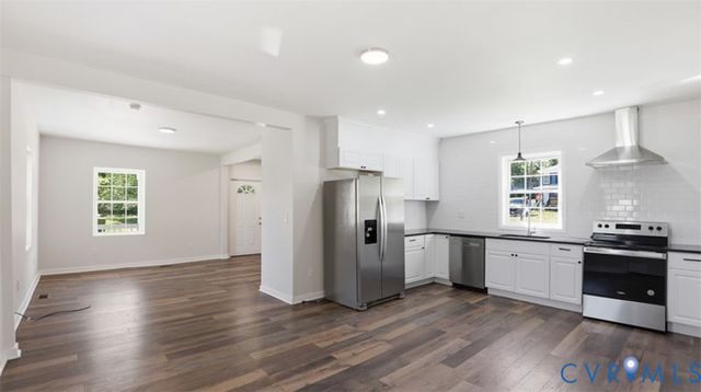 620 Gressett St, Petersburg, VA 23803