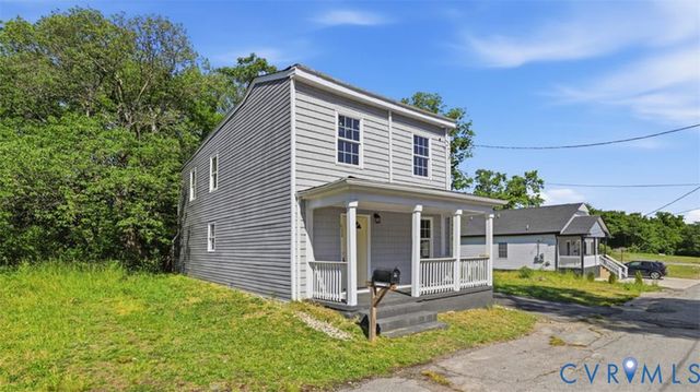 620 Gressett St, Petersburg, VA 23803