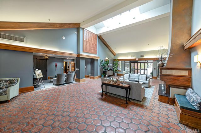 263 Glen Drive, Ridge, NY 11961