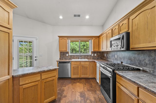 12 CASITAS DEL RIO, Belen, NM 87002