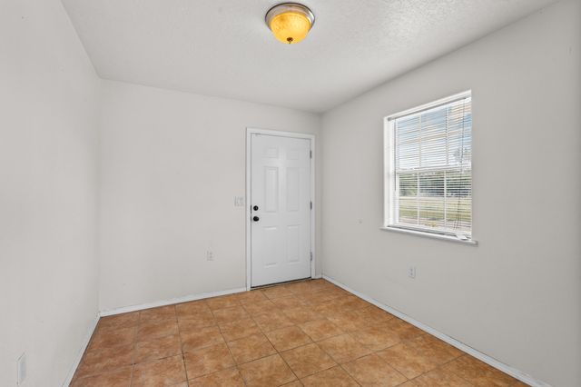 12 CASITAS DEL RIO, Belen, NM 87002