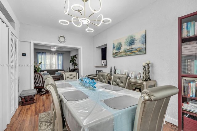 2740 NW 175th St, Miami Gardens, FL 33056