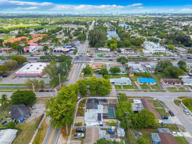 2740 NW 175th St, Miami Gardens, FL 33056