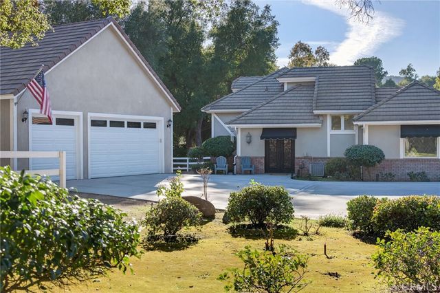 40833 Calle Bandido, Murrieta, CA 92562