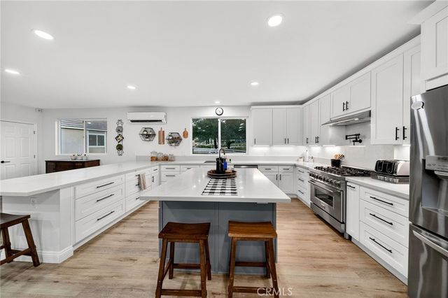 40833 Calle Bandido, Murrieta, CA 92562