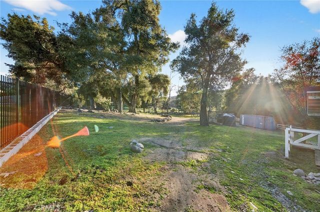 40833 Calle Bandido, Murrieta, CA 92562