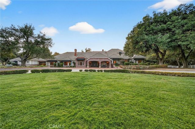 40833 Calle Bandido, Murrieta, CA 92562