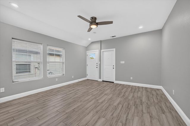 608 E College Street 610, Sherman, TX 75090
