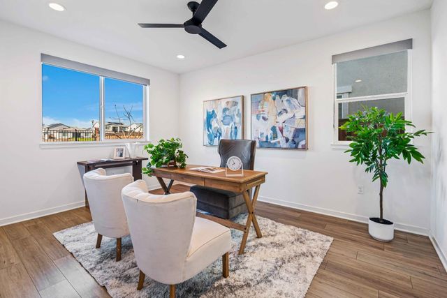 3267 Talbot Dr, Lathrop, CA 95330