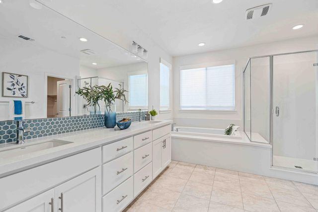 3267 Talbot Dr, Lathrop, CA 95330