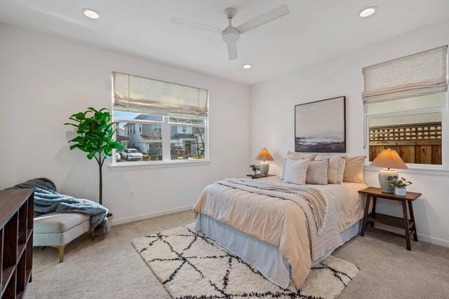 3267 Talbot Dr, Lathrop, CA 95330