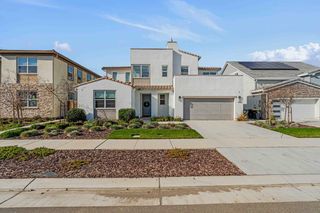 3267 Talbot Dr, Lathrop, CA 95330