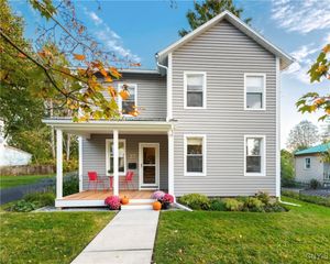 37 West Elizabeth Street, Skaneateles, NY 13152