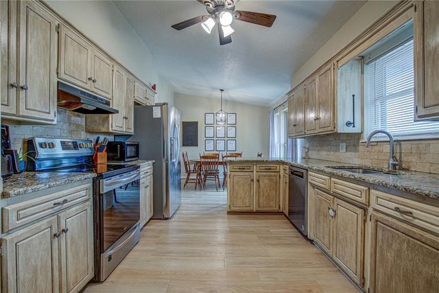 2509 Cedar Park Drive, Oklahoma City, OK 73120