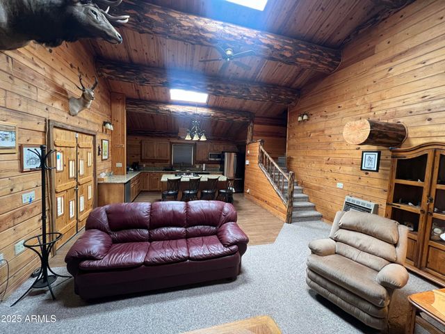 800 S 24TH Drive, Show Low, AZ 85901