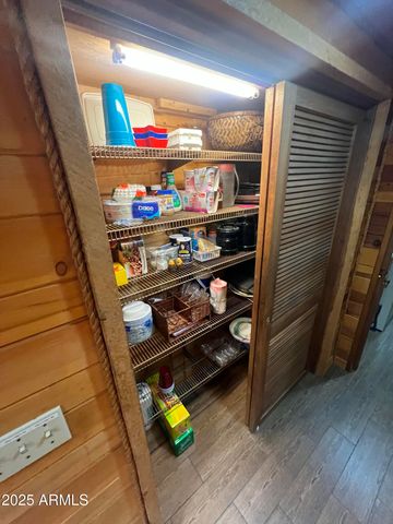 800 S 24TH Drive, Show Low, AZ 85901