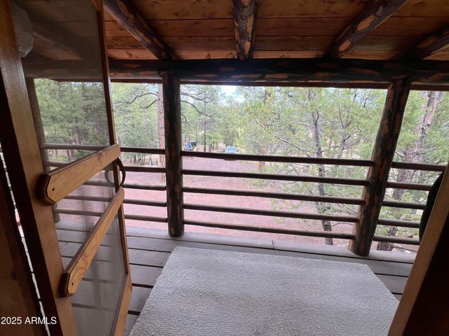 800 S 24TH Drive, Show Low, AZ 85901