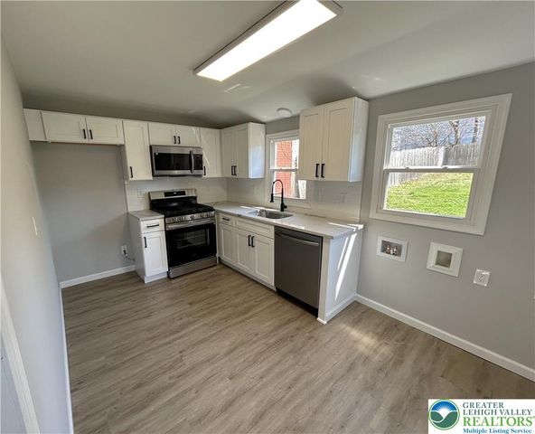404 Centre Street, Easton, PA 18042