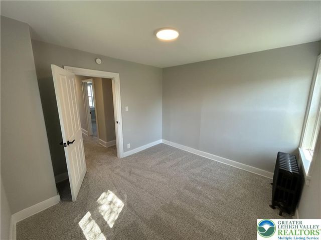 404 Centre Street, Easton, PA 18042