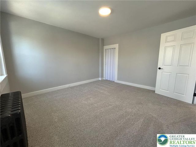 404 Centre Street, Easton, PA 18042