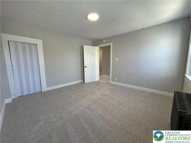 404 Centre Street, Easton, PA 18042