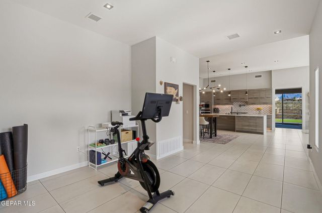 7362 SIDEWINDER BEND Drive, El Paso, TX 79911