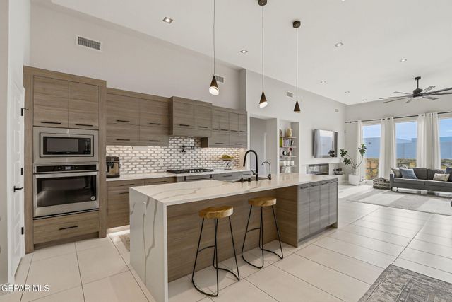 7362 SIDEWINDER BEND Drive, El Paso, TX 79911