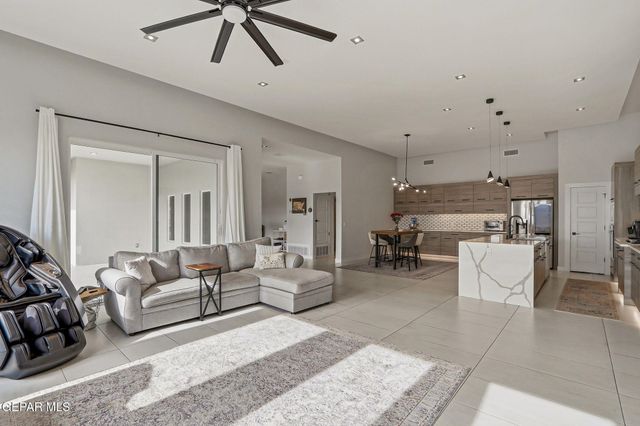 7362 SIDEWINDER BEND Drive, El Paso, TX 79911