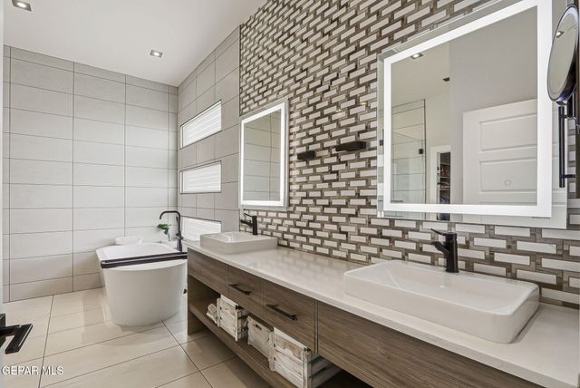 7362 SIDEWINDER BEND Drive, El Paso, TX 79911