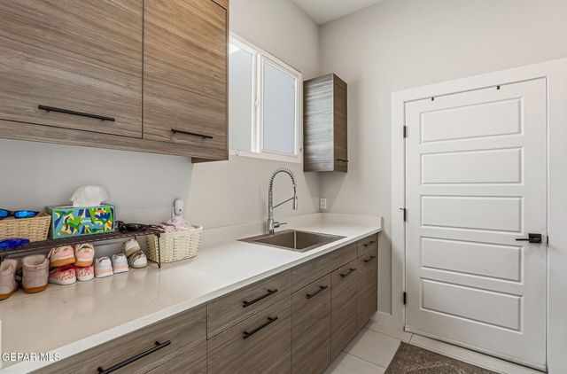 7362 SIDEWINDER BEND Drive, El Paso, TX 79911