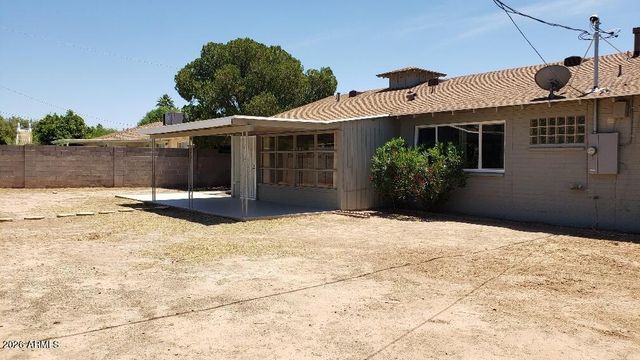 8068 E VIRGINIA Avenue, Scottsdale, AZ 85257