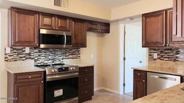 8068 E VIRGINIA Avenue, Scottsdale, AZ 85257