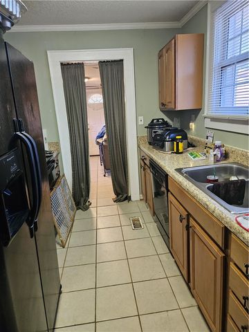 1718 W Market Street, Anderson, SC 29624
