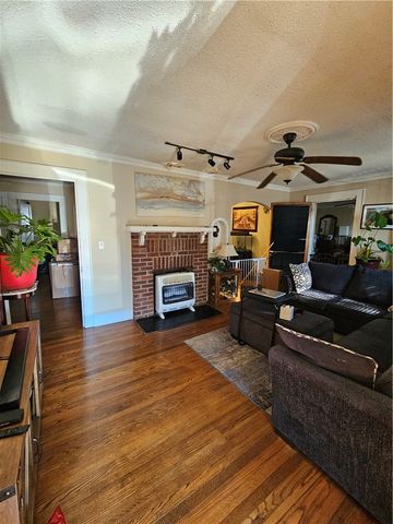 1718 W Market Street, Anderson, SC 29624