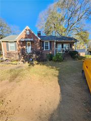 1718 W Market Street, Anderson, SC 29624