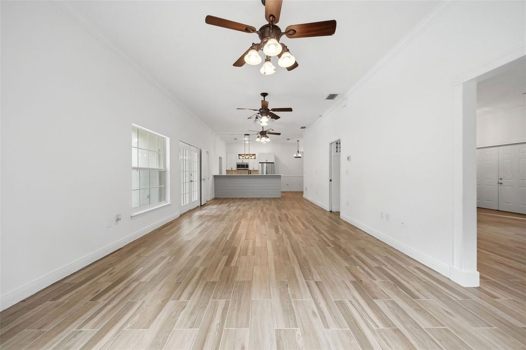 Image 13 of property listing at 4855 LILLIAN BLACK ROAD, St Cloud, FL 34771