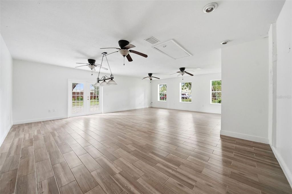 Image 25 of property listing at 4855 LILLIAN BLACK ROAD, St Cloud, FL 34771